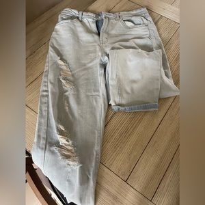 Womens high waisted light wash straight jeans size 8